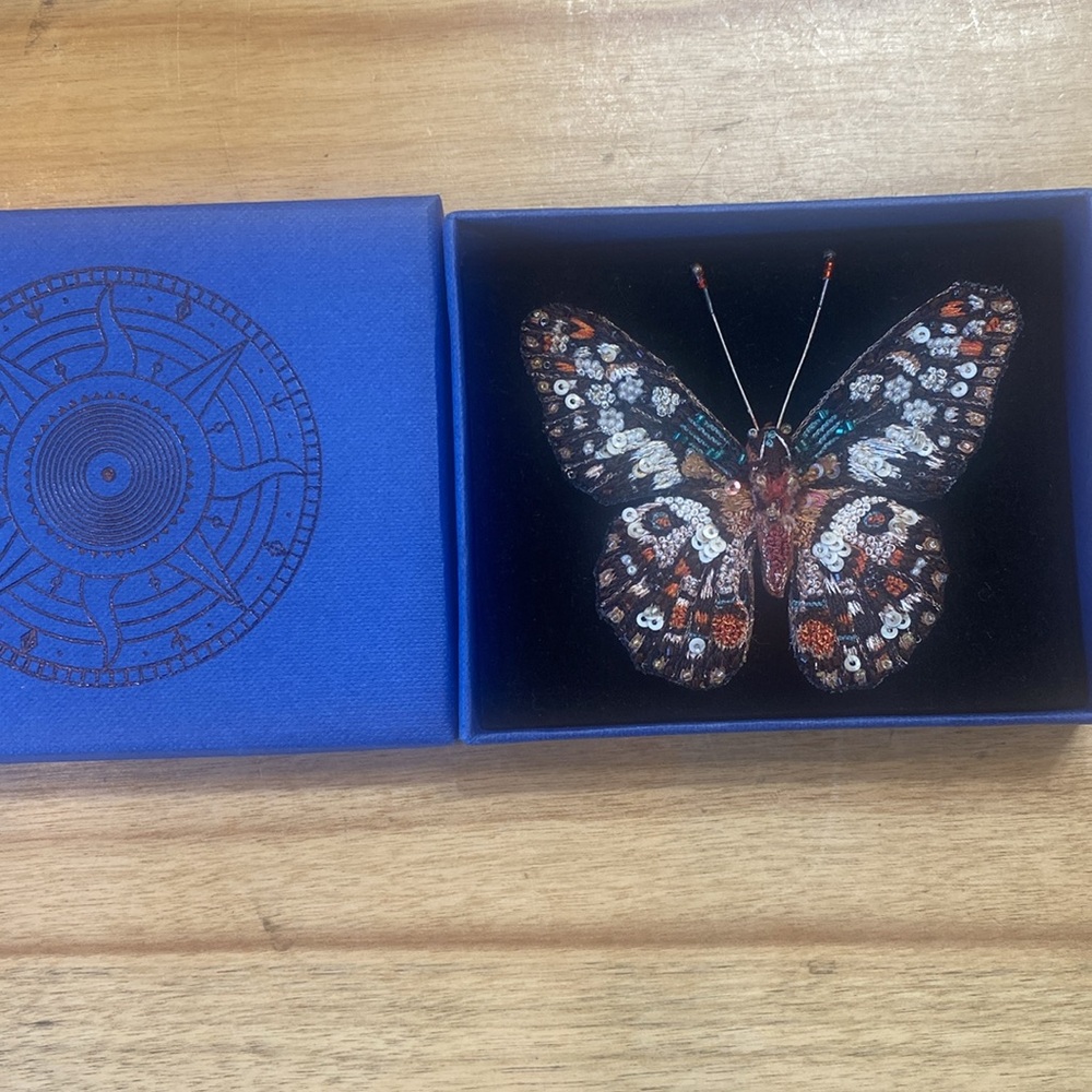 Swallow Tail Beaded Butterfly by Trovelore🌺NWTs - Picture 4 of 4